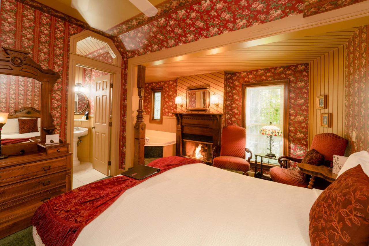 Yelton Manor Bed And Breakfast South Haven Quarto foto